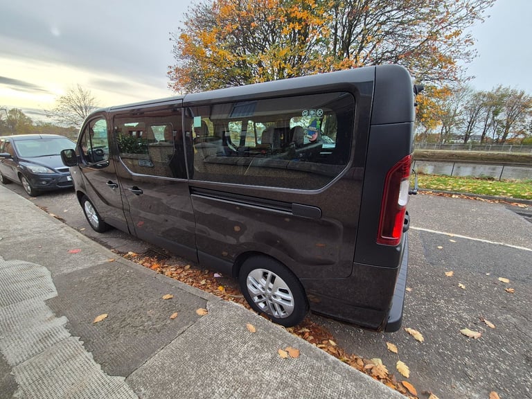 TAXI, Vauxhall, VIVARO, MPV, 2018, Manual, 1598 (cc), 5 doors