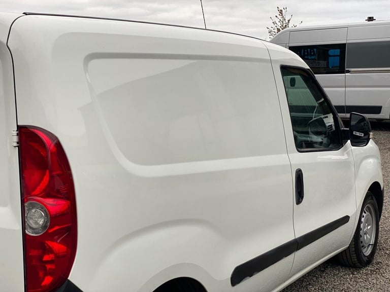 2018 Vauxhall Combo 2000 1.3 CDTI 16V 95ps H1 Van Euro 6 [Start Stop] PANEL VAN DIESEL Manual