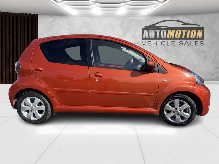 TOYOTA AYGO 1.0 VVT-i Fire 2013