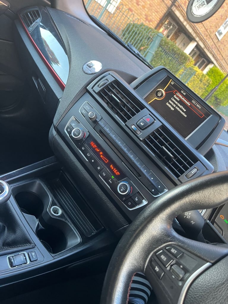 BMW, 1 SERIES, Hatchback, 2012, Manual, 1598 (cc), 5 doors