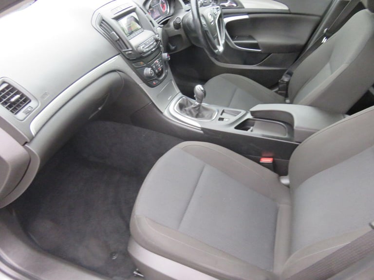 2016 Vauxhall Insignia 1.6 CDTi ecoFLEX Design 5dr [Start Stop] HATCHBACK DIESEL Manual