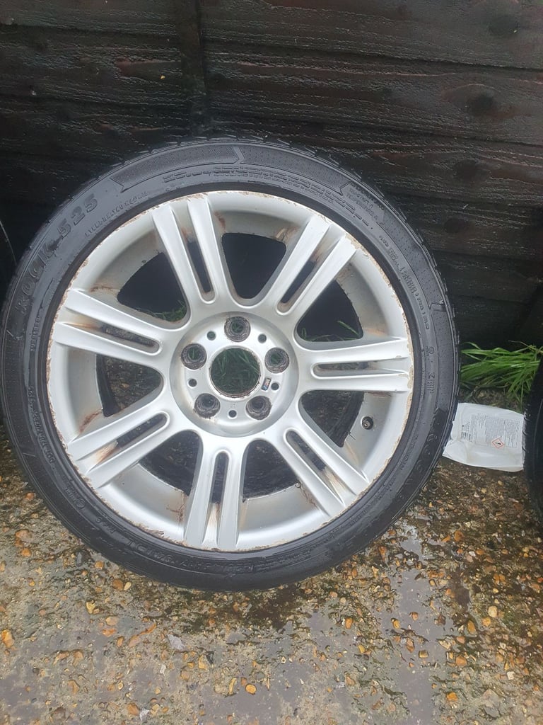 Bmw E91 staggerd M sport alloys 