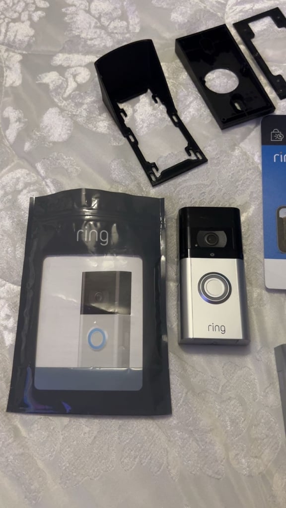 Ring Battery video Doorbell 3 plus Bundle