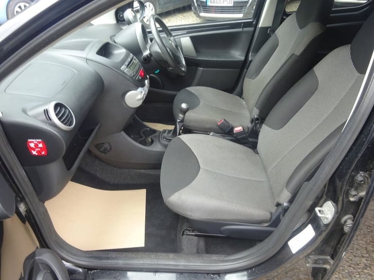 2012 Toyota AYGO 1.0 VVT-i Fire Hatchback 5dr Petrol FOR SALE WITH 12 MONTHS MOT Hatchback Petrol...