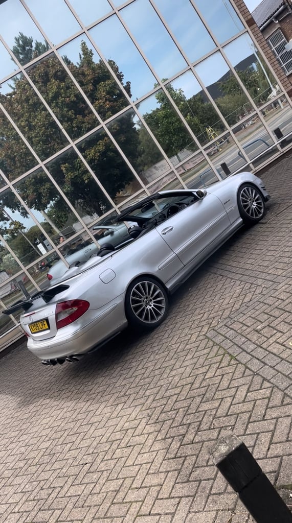 image for Mercedes-Benz, CLK, Convertible, 2009, Semi-Auto, 1796 (cc), 2 doors