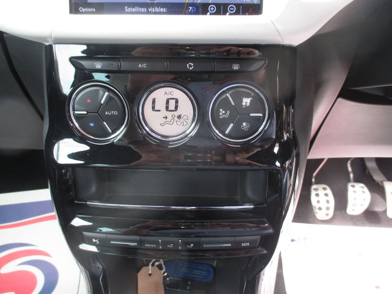 2015 DS Automobiles DS 3 1.6 BlueHDi Ultra Prestige Euro 6 (s/s) 3dr HATCHBACK Diesel Manual