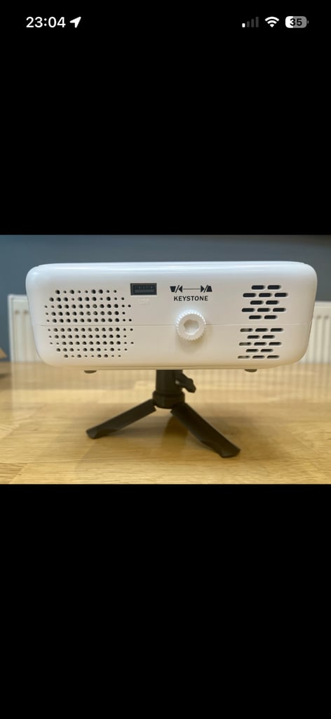 VOPLLS Home Theatre HD Projector with WiFi & Bluetooth