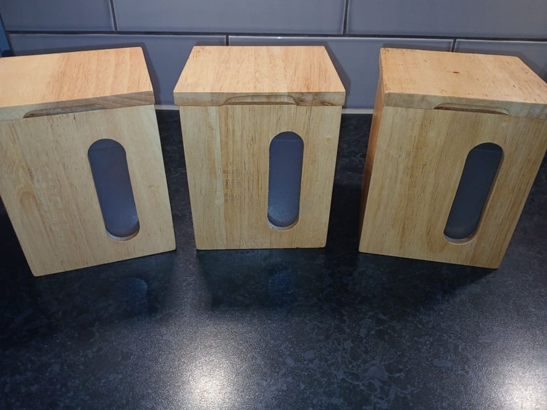 Kitchen storage set