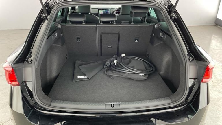 2024 SEAT Leon 1.4 e-HYBRID (204ps) FR Sport DSG Automatic Estate Hybrid Automatic