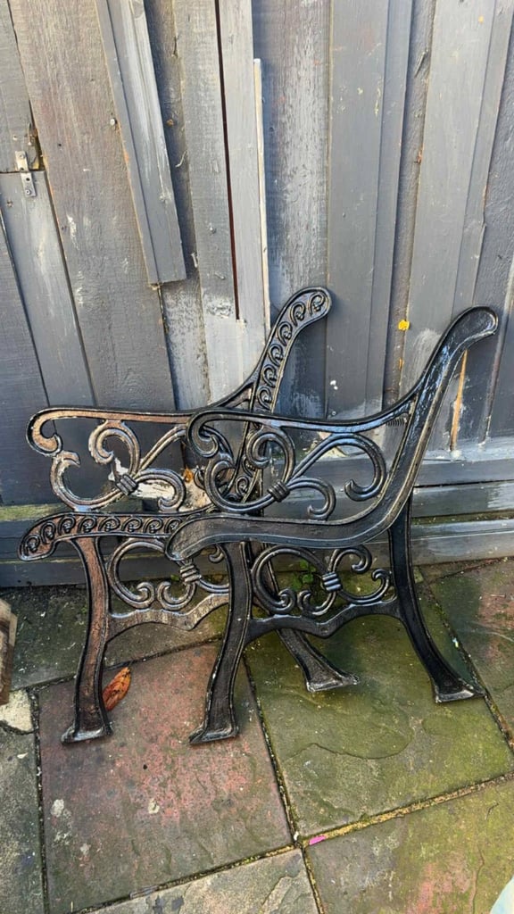 image for old cast iron bench ends