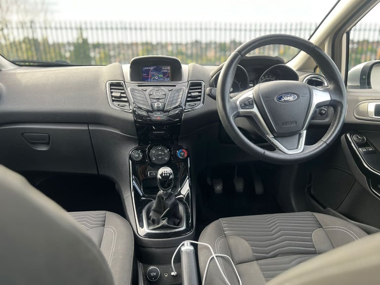 Ford, FIESTA, Hatchback, 2016, Manual, 998 (cc), 5 doors