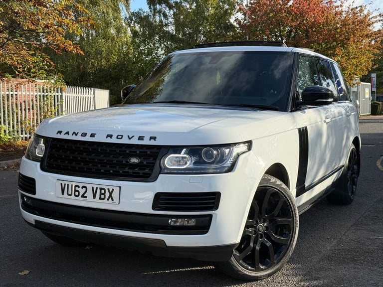image for 2013 Land Rover Range Rover 4.4 SD V8 Vogue SUV 5dr Diesel Auto 4WD Euro 5 (339 ps) ESTATE Diesel...