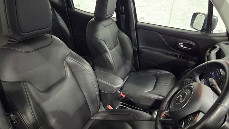2021 Jeep Renegade 1.0 T3 GSE Limited 5dr-BLACK LEATHER-SAT NAV Manual Hatchback Petrol Manual