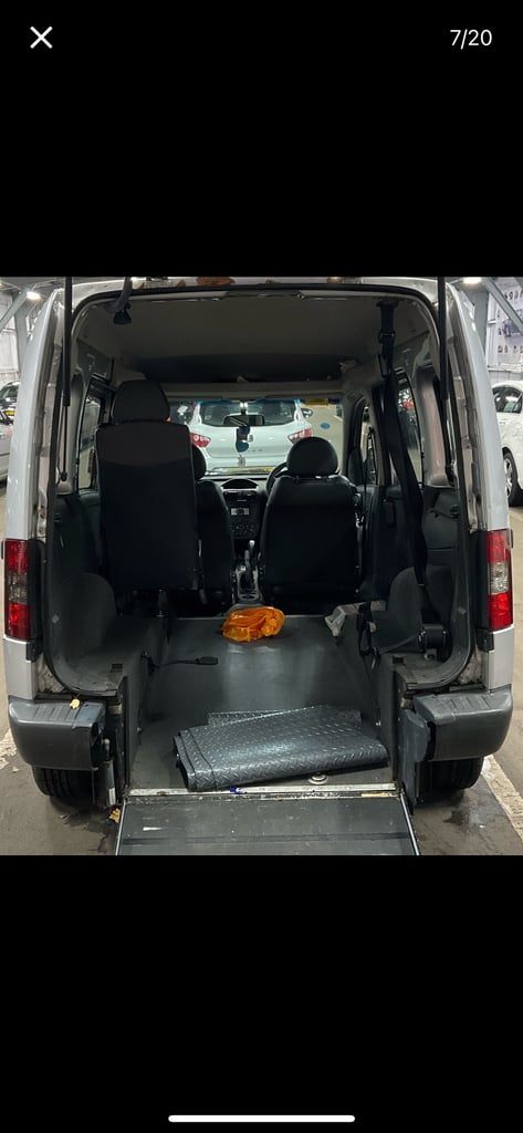 2012 Vauxhall Combo Tour 1.3 CDTi 16V 1700 5dr Easytronic ESTATE Diesel Automatic