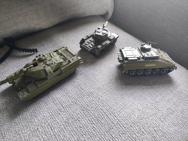 image for 3x Vintage, Dinky/Crescent, Diecast Metal Toy Tanks - Scorpion, Chieftain, Alvis