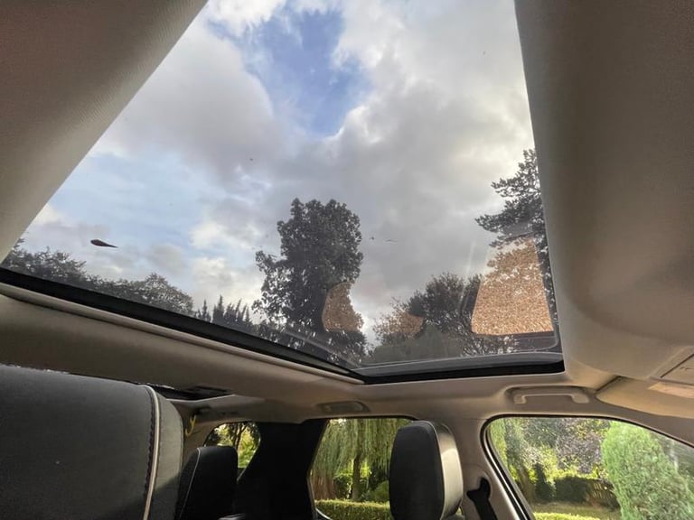 2019 Land Rover Discovery 2.0 SD4 HSE SUV 5dr Diesel Auto 4WD Euro 6 (s/s) (240 ps) 7 SEATER Auto...