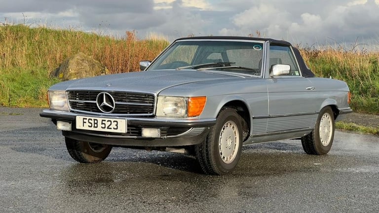 image for 1984 Mercedes-Benz SL 2.7 280 SL 2d 185 BHP Convertible Petrol Automatic