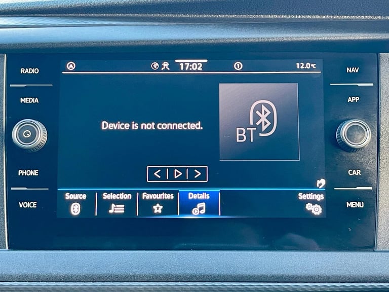 Volkswagen TRANSPORTER TDI 150 SHUTTLE SE LWB 9 SEAT MINIBUS DSG AUTO