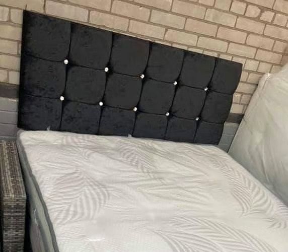 image for Flat 25% Off! DIVAN 4ft6 Double Bed , LUXURY CHESTERFIELD HEADBOARD & MATTRESS - Free Delivery **