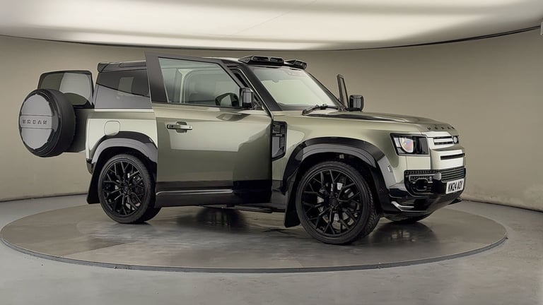 2024 Land Rover Defender 3.0 D300 X-Dynamic HSE 90 3dr Auto ESTATE DIESEL Automatic