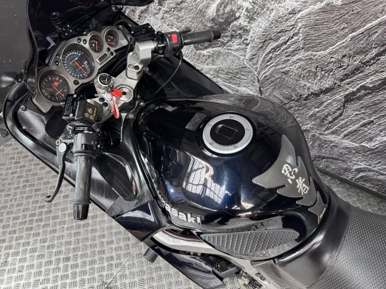 KAWASAKI ZZR 1200 ZZR1200 2004