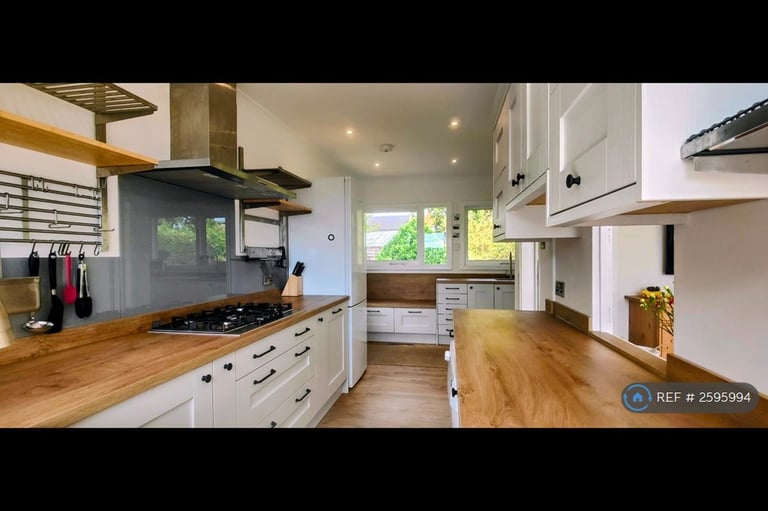 3 bedroom house in Penicuik Road, Roslin, EH25 (3 bed) (#2595994)