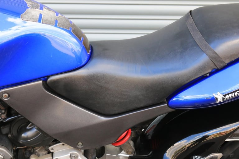 Honda HORNET CB600F 2001