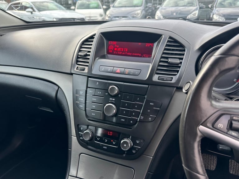 VAUXHALL INSIGNIA 2.0 CDTi Exclusiv 2008