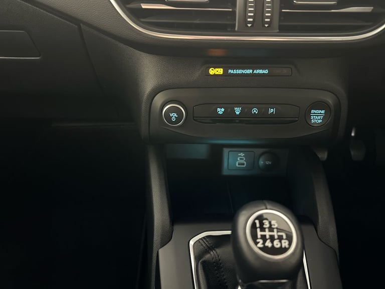 2022 Ford Focus 5Dr Titanium 1.0 MHEV 155PS Hatchback Petrol Manual