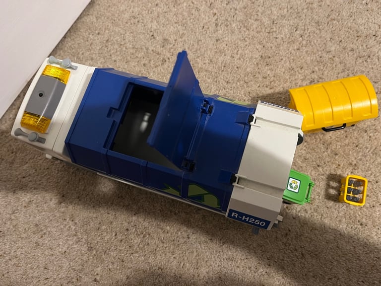 Playmobil Recycling Truck