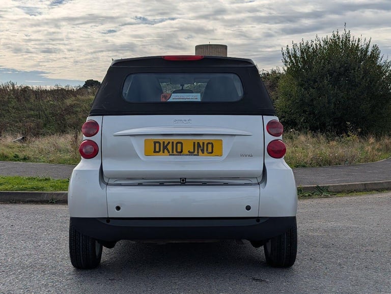 2010 smart fortwo 1.0 MHD Passion Cabriolet SoftTouch Euro 5 (s/s) 2dr CONVERTIBLE Petrol Automatic