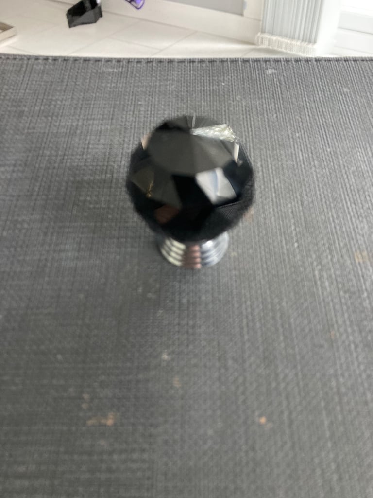 Kitchen cabinet door knobs