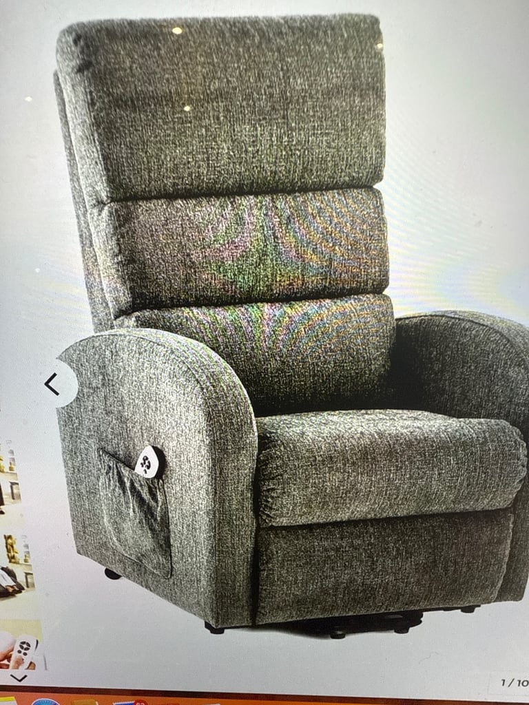image for MaxiComfort riser recliner