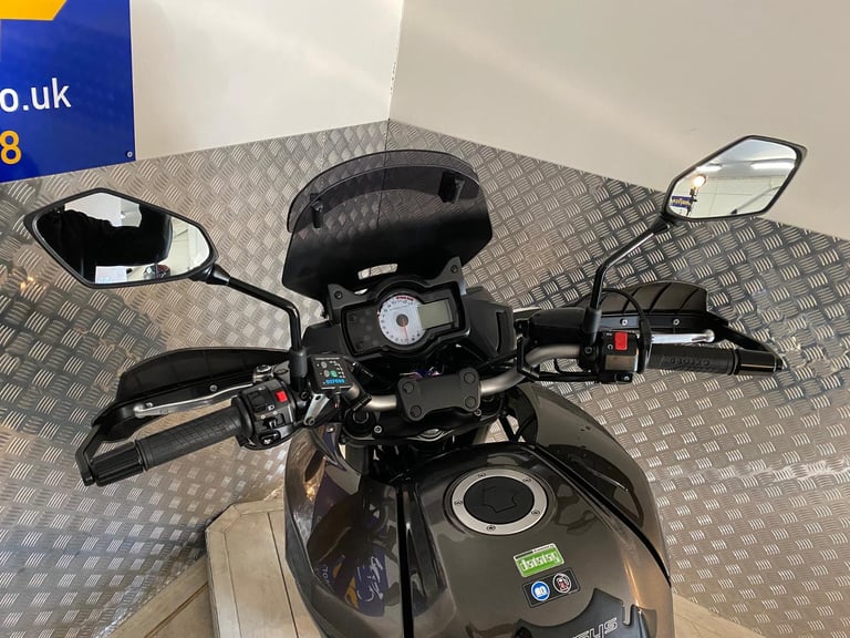 Kawasaki KLE 650 VERSYS, 2014, ONLY 1 OWNER & 4,491 MILES, SUPERB COND