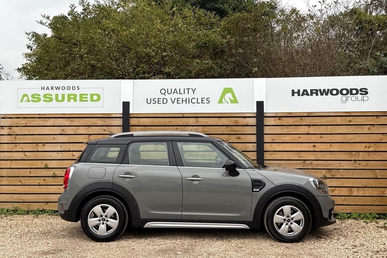 2017 MINI Countryman 1.5 Cooper SUV 5dr Petrol Manual Euro 6 (s/s) (136 ps) HATCHBACK Petrol Manual