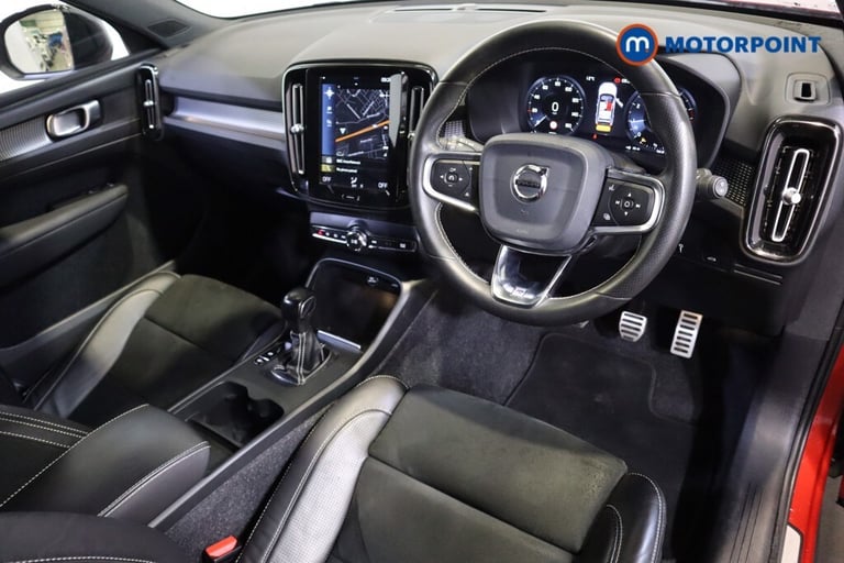 2020 Volvo XC40 1.5 T3 [163] R DESIGN 5dr SUV Petrol Manual