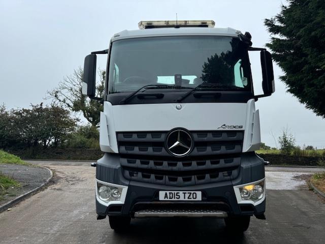 2015 15 Mercedes Arocs 3240 Euro 6 8x4 Hymix 8m3 concrete mixer