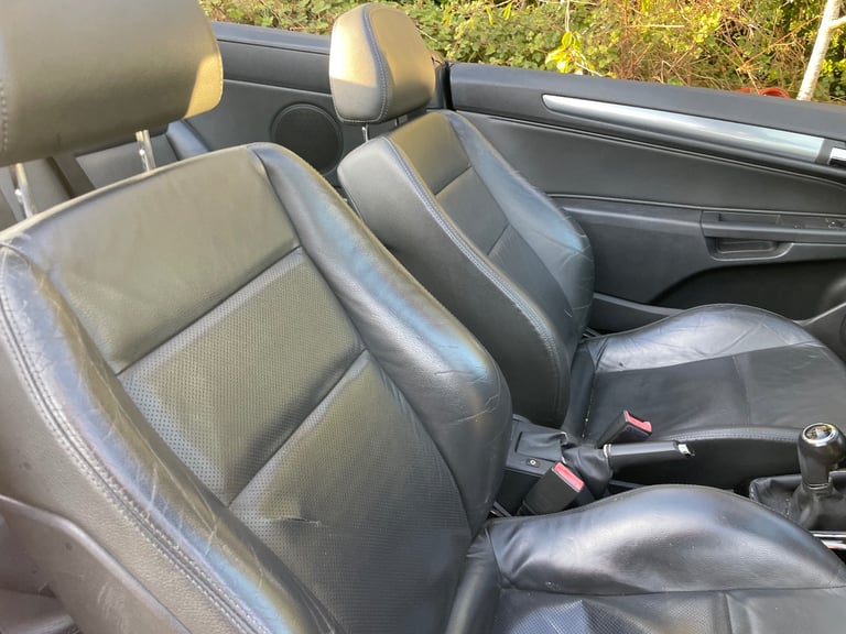 VAUXHALL ASTRA 1.8 VVT EXCLUSIVE TWINTOP CONVERTIBLE 57 REG MOT JULY 8TH 2026 LOW INSURANCE
