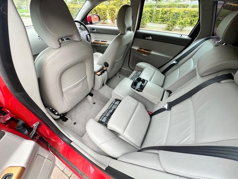 2009 Volvo V50 1.6D DRIVe SE Lux Euro 4 (s/s) 5dr ESTATE Diesel Manual