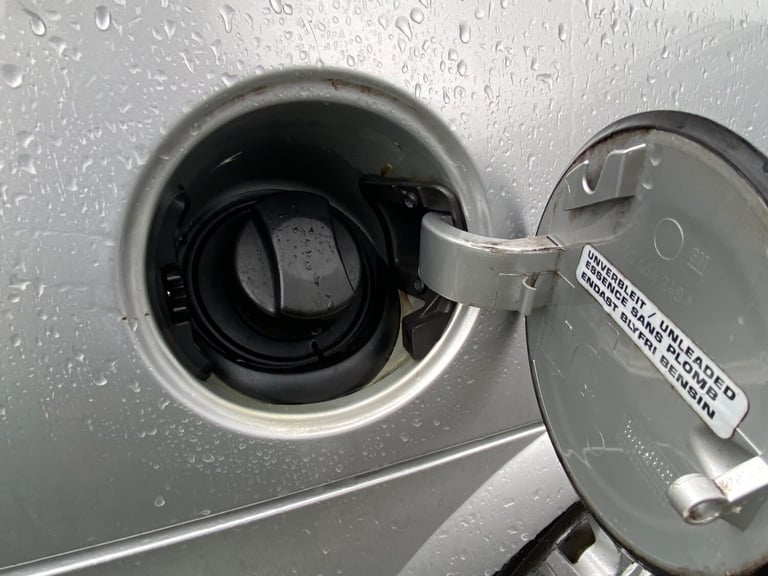 2000 Vauxhall Vectra 2.0 SRi 140 5dr HATCHBACK Petrol Manual