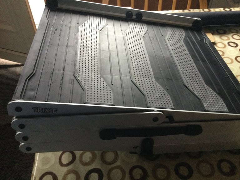 Dog ramp, foldable, three steps