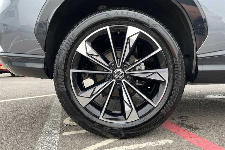 2025 MG MG HS 1.5 T-GDI Trophy 5dr DCT ESTATE PETROL Automatic