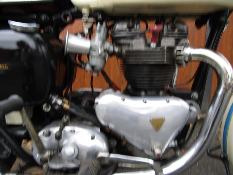 TRIUMPH TIGER T110 BONNEVILLE LOOKALIKE 1957  PRE UNIT . 8319 MILES .