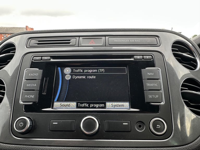 2013 Volkswagen Tiguan 2.0 TDI BlueMotion Tech Match DSG 4WD Euro 5 (s/s) 5dr ESTATE Diesel Autom...