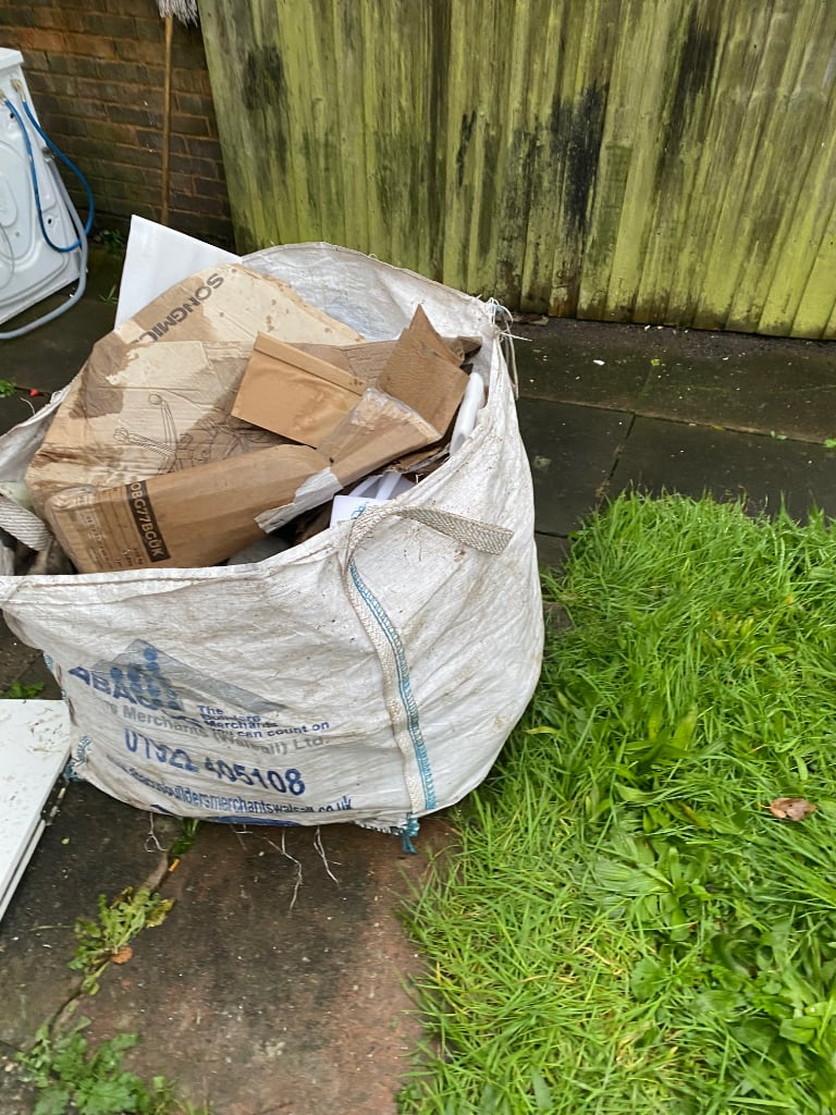 image for 0783458..a 9113 metal skip Rubbish removal waste green birmingham 