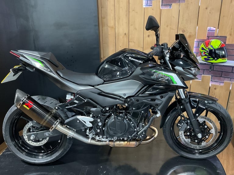 Kawasaki Z500 Performance 2025 just 1135 Miles and One Owner! FREE UK DELIVERY!
