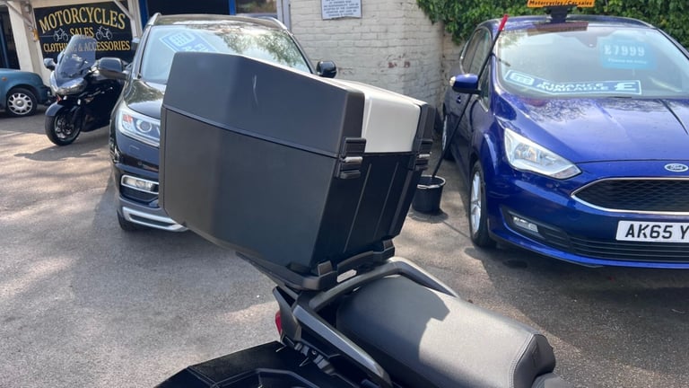 Triumph Tiger Explorer XRT 66 reg 2017 20k service history 2 owners heated seats