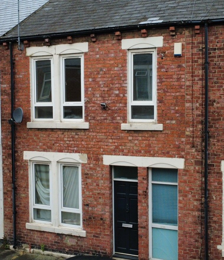 🏠 JOHN WILLIAMSON STREET- SOUTH SHIELDS -LARGE 3 BEDROOM HOUSE TO LET – DSS/UC WELCOME! 🏠