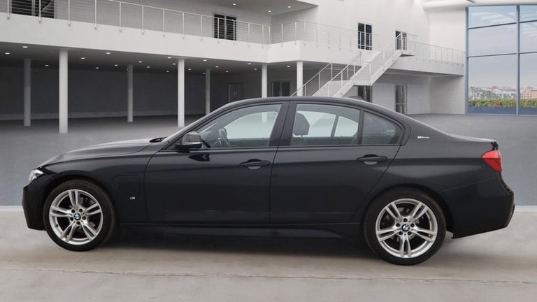 2018 BMW 3 Series 2.0 330e 7.6kWh M Sport Saloon 4dr Petrol Plug-in Hybrid Auto Euro 6 (s/s) Salo...