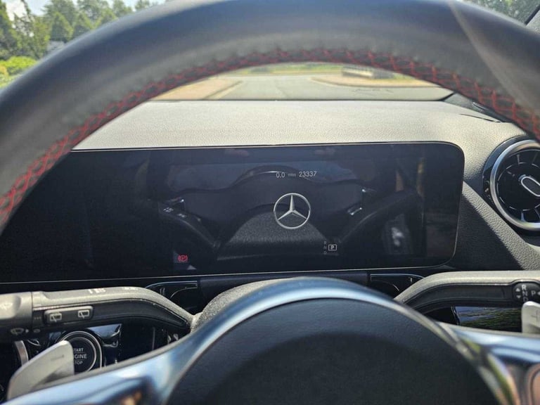  Mercedes-Benz GLA 200d AMG Line Executive 5dr Auto Hatchback Diesel Automatic